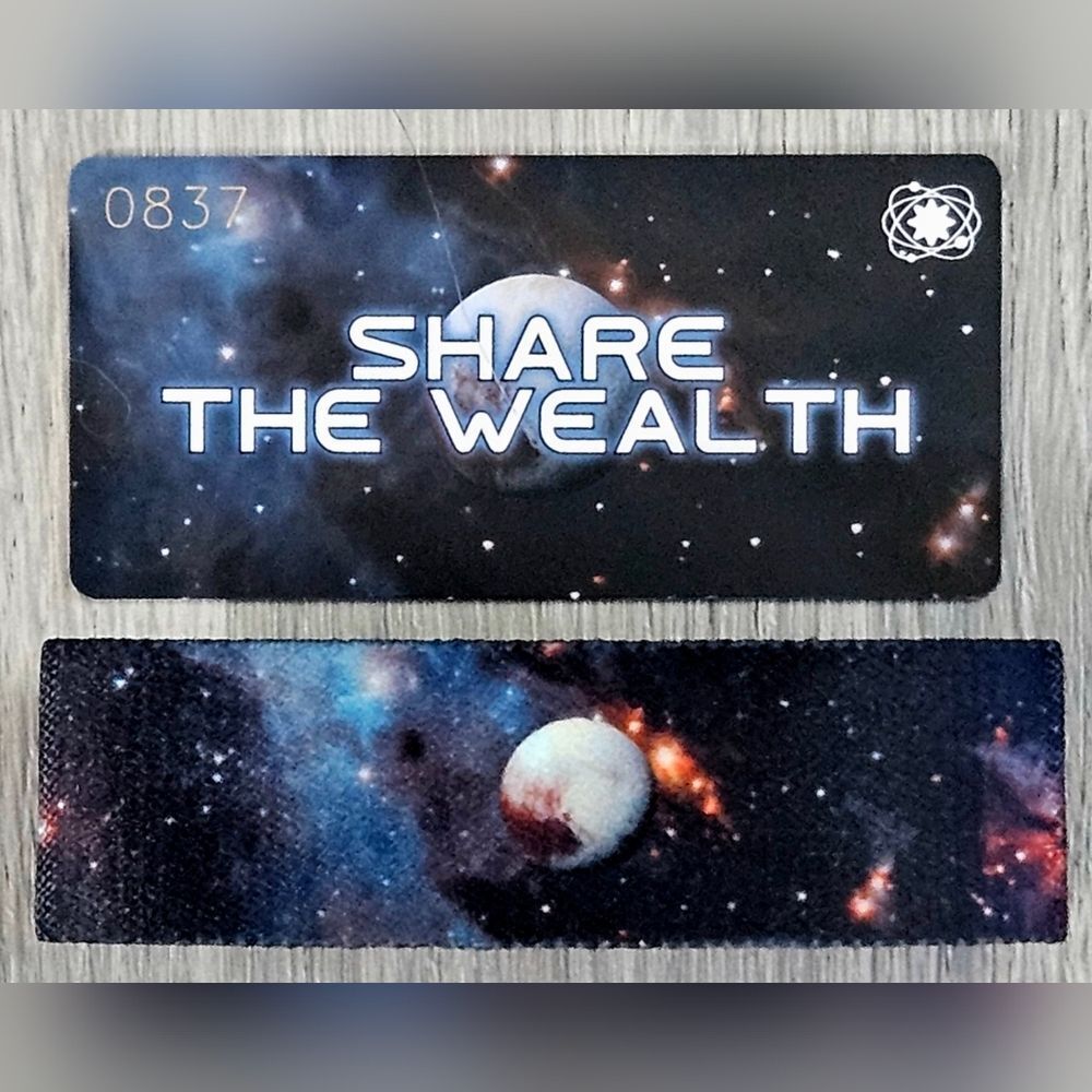 ZOX "SHARE THE WEALTH" #837 Pluto HOLOGRAPHIC DIAMOND COLLECTIBLE WRISTBAND